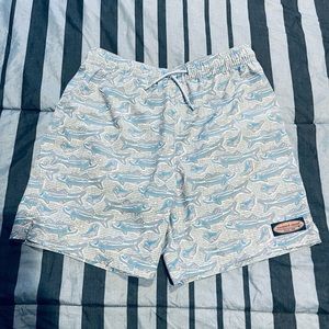 Boys Vineyard Vines size large swimsuit